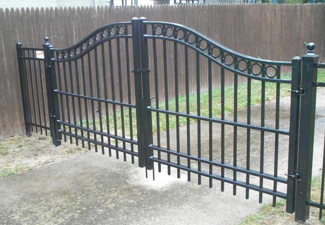 ornamental electronic estate gate